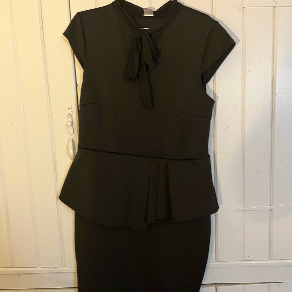NWOT Venus Black Peplum dress sz12